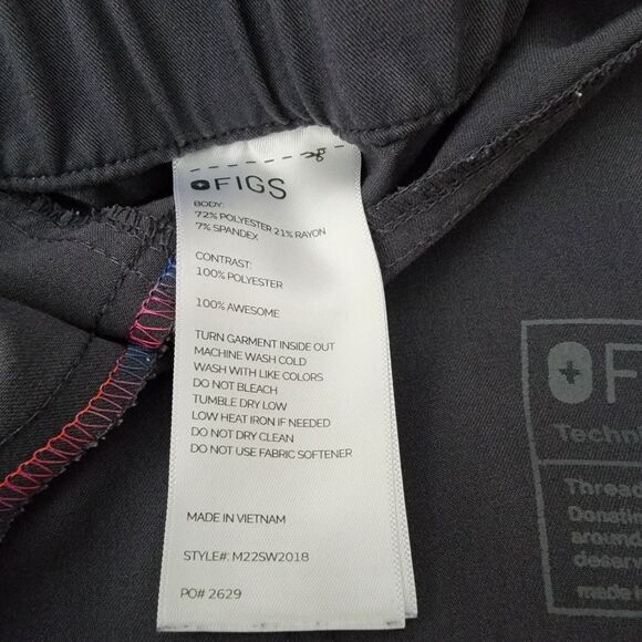 Figs Men’s S Small Tansen Jogger Scrub Pants Gray Pride Button Zipper M22SW2018 - Picture 9 of 11